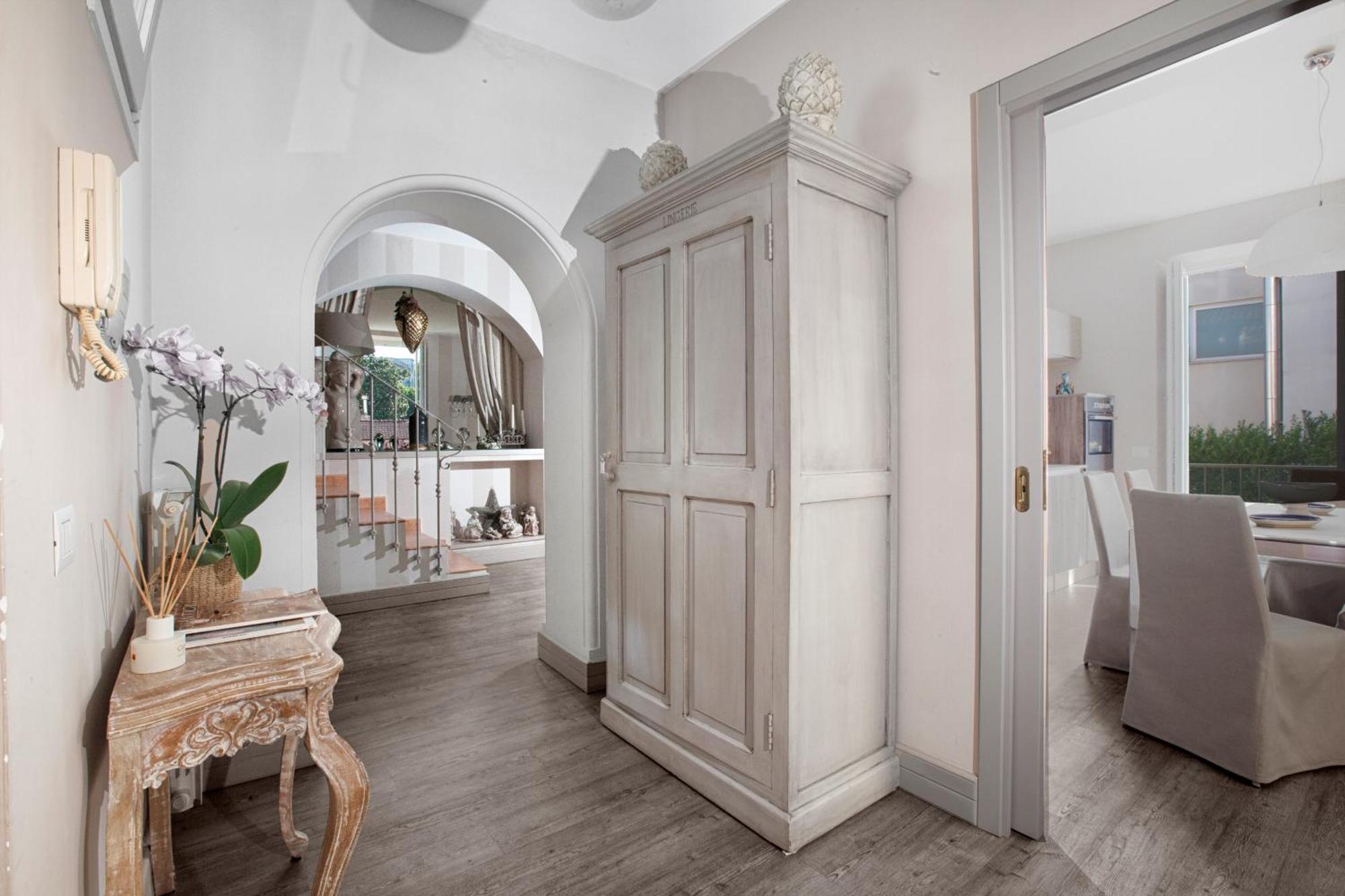 Amore Rentals - Appartamento Terrazza Tasso ซอร์เรนโต ภายนอก รูปภาพ
