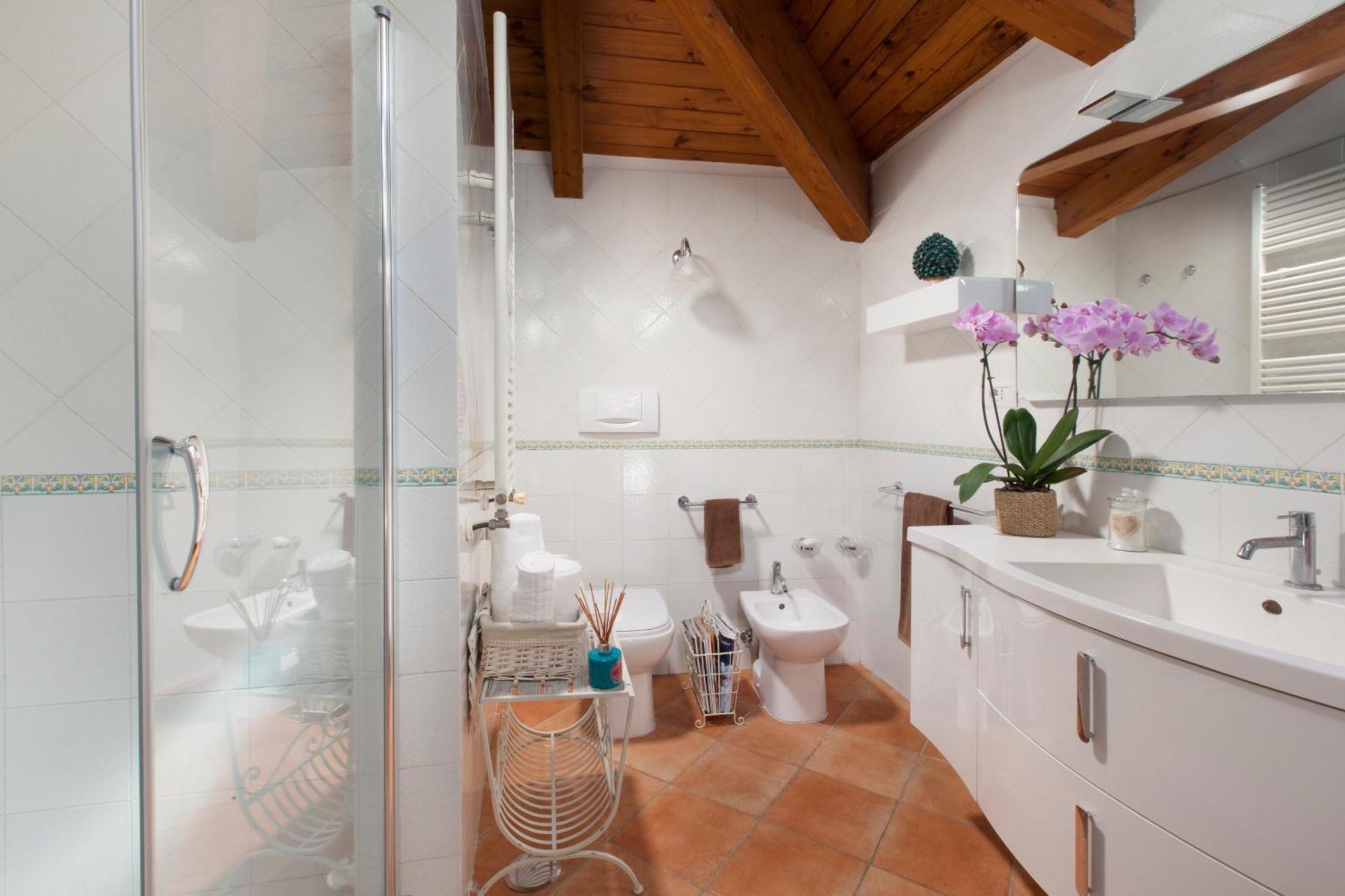 Amore Rentals - Appartamento Terrazza Tasso ซอร์เรนโต ภายนอก รูปภาพ