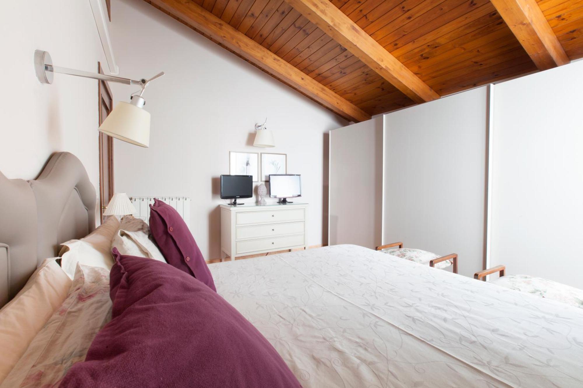 Amore Rentals - Appartamento Terrazza Tasso ซอร์เรนโต ภายนอก รูปภาพ
