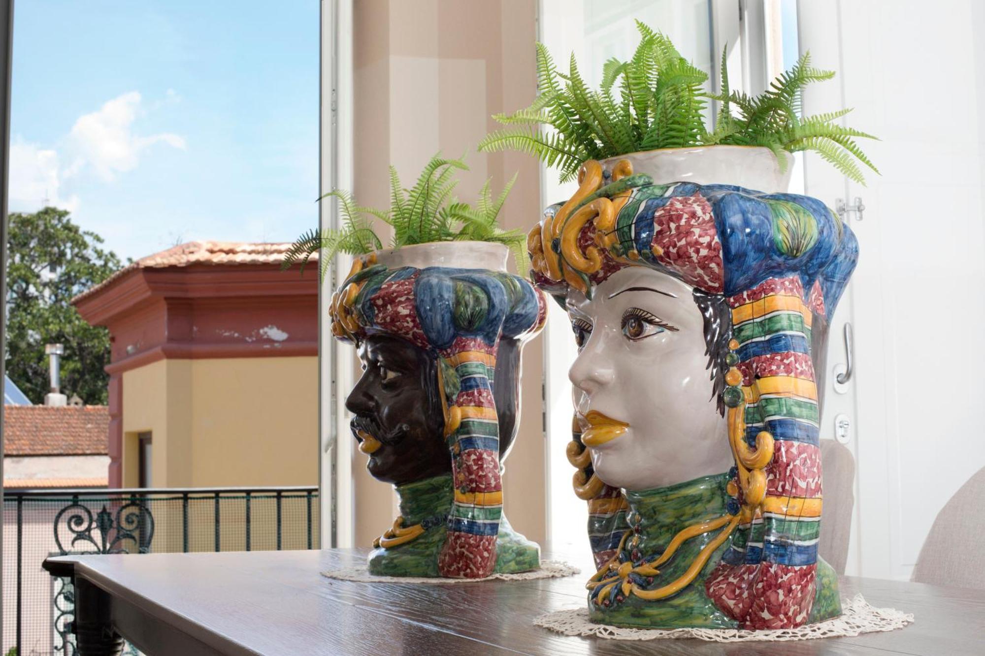 Amore Rentals - Appartamento Terrazza Tasso ซอร์เรนโต ภายนอก รูปภาพ